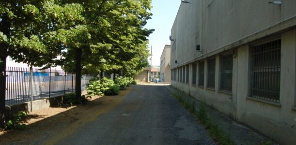OVADA COINOVA CAPANNONE INDUSTRIALE