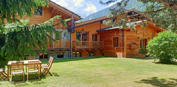 LA THUILE 2 CHALET CASA VACANZA + ABITATIVO RISTRUTTURATI
